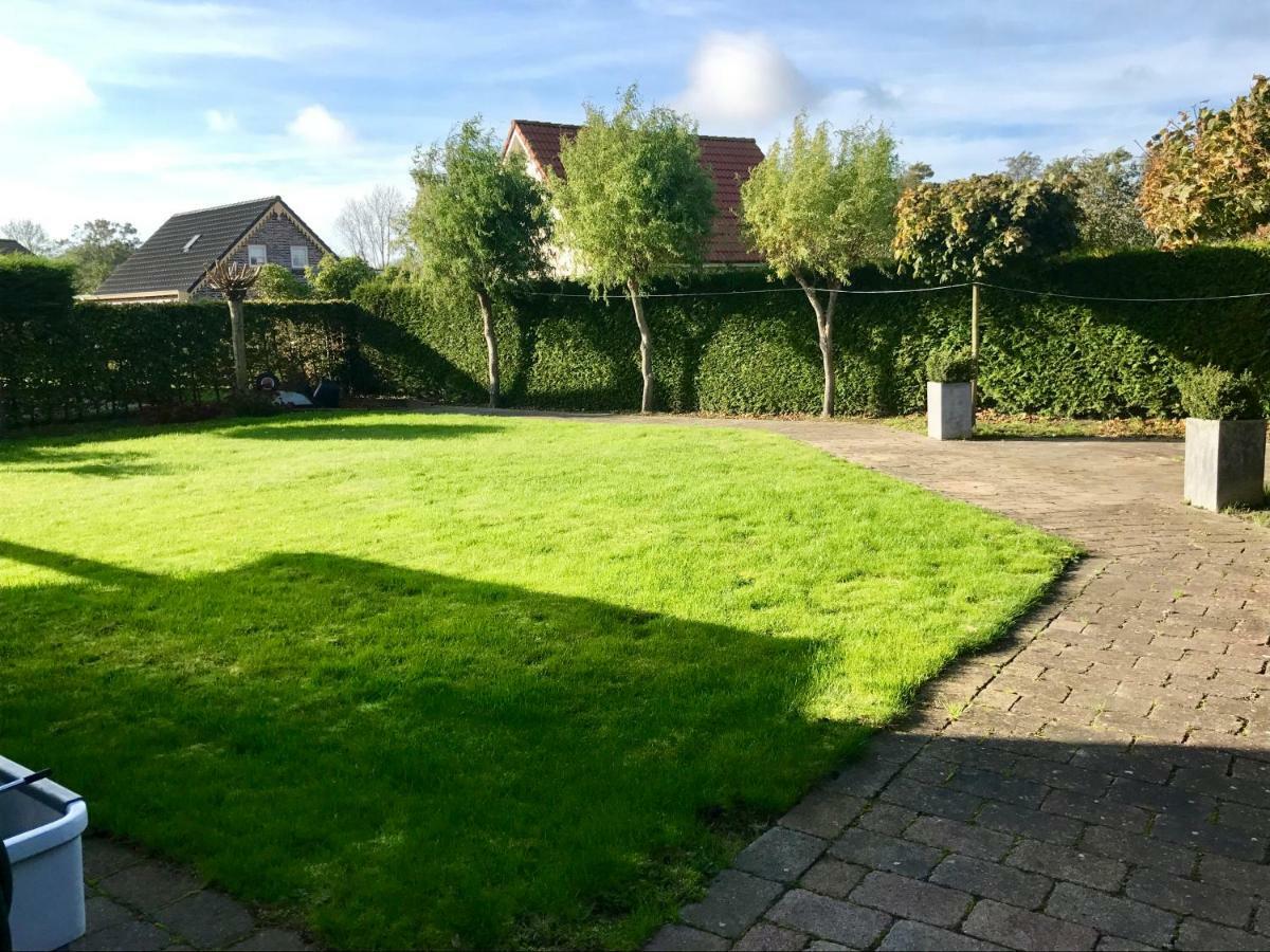 Stinswoning " Waadhoeke " Tzummarum Exterior foto